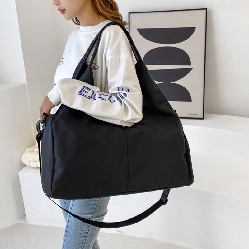 Melania Sports Bag